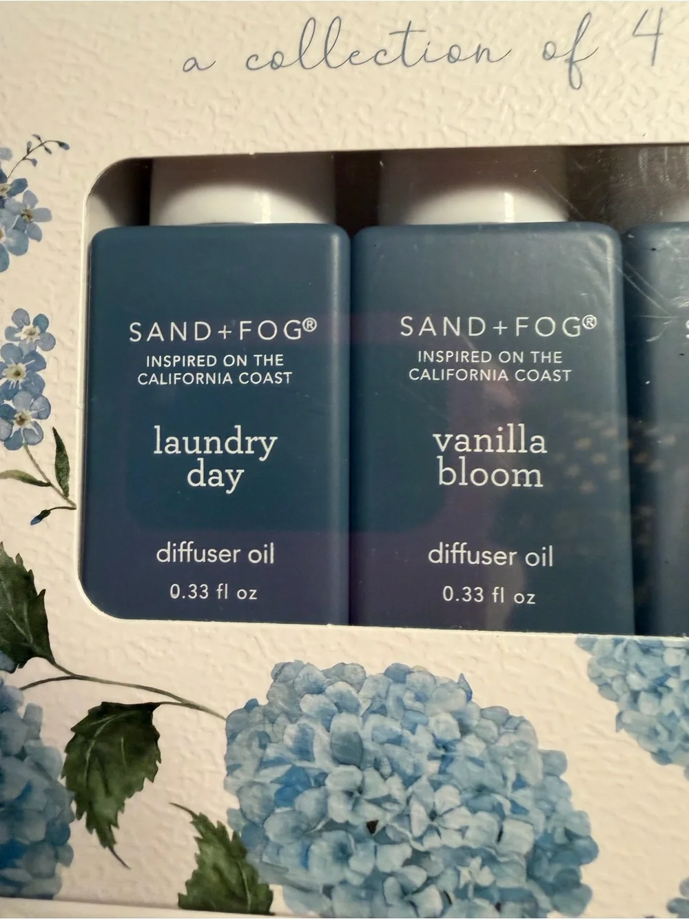 Sand & Fog NWT Diffuser Oil Set Laundry Day Floral Musk Vanilla Bloom Spring AM